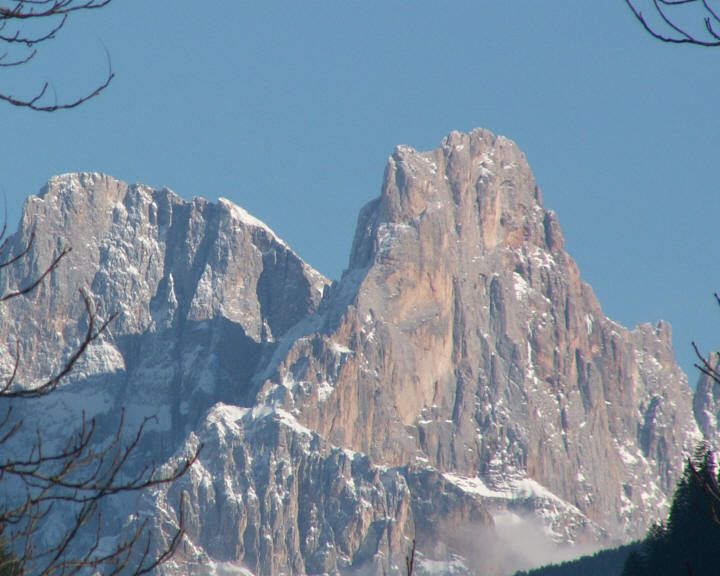 PICT3487 Cimon della Pala scattata da Predazzo